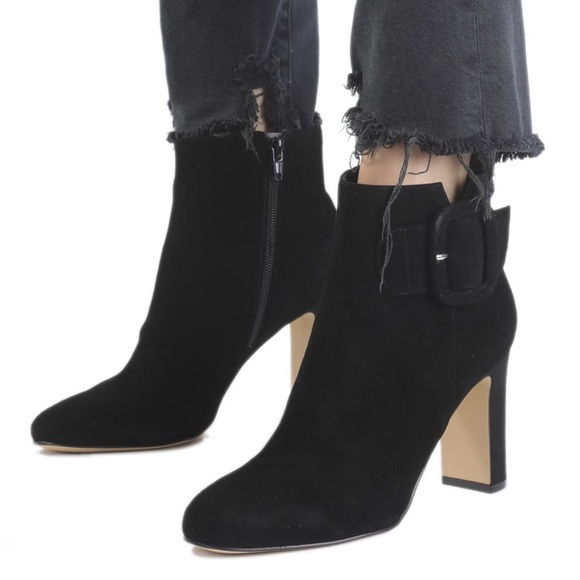 Nine West Aora Black Faux Suede Heeled Ankle Bootie